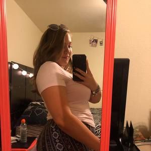 Meet your Posher, Hailey